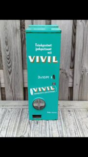 Vivil pepermunt muurautomaat jaren 60,  compleet met slot en sleutel, achterdeur niet origineel
#vivil #oudemuurautomaat #warenautomat #wallvendingmachine #altewarenautomat