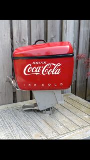 1955 RAYMOND LOEWY design Coca Cola motorboat fountain dispencer
#raymondloewy 
#1955design 
#sodafountain 
#antiquecocacola 
#americana