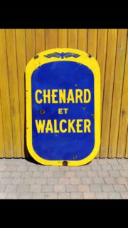 1921-1928 Chenard et Walcker emaille reclamebord in autogrille-vorm dubbelzijdig emaillerie Jean France. 110 cm hoog - 70 cm breed. Vlak / plat reclamebord
#oudereclame #plaqueemaillée #emaillieschild #emaillereclamebord  #chenardetwalcker