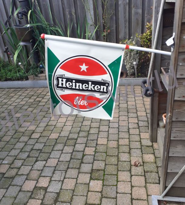 Vintage Heineken bier vinyl vlag